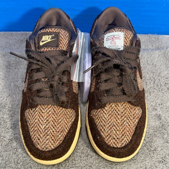 Nike Dunk x Harris tweed
Brand new - Picture 3 of 15